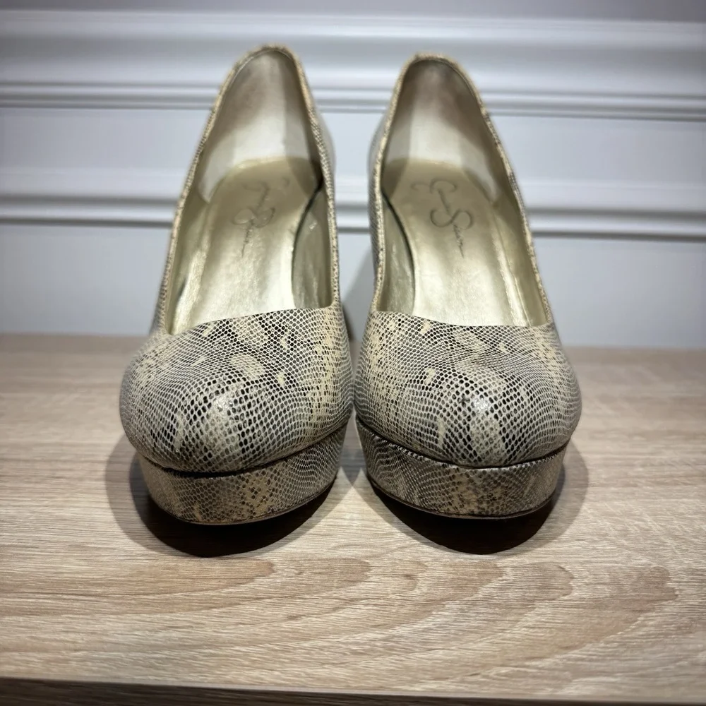 Jessica Simpson KATOY Platform Heel BEIGESnake Print 7.5 4.5